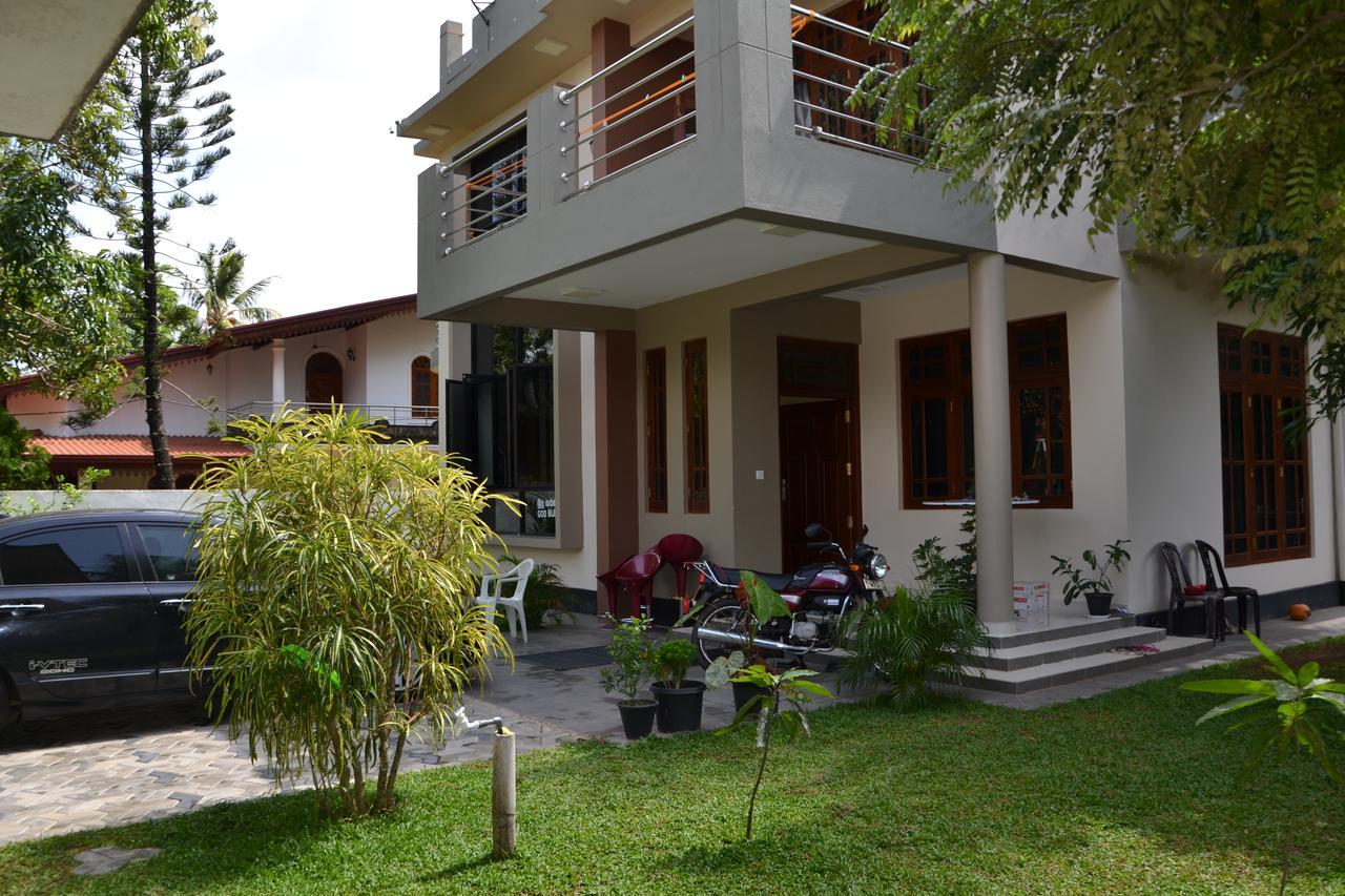 Wis Villa กอลล์ ภายนอก รูปภาพ