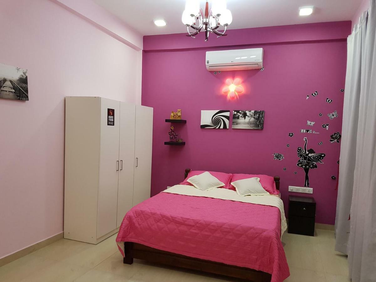 Wis Villa กอลล์ ภายนอก รูปภาพ